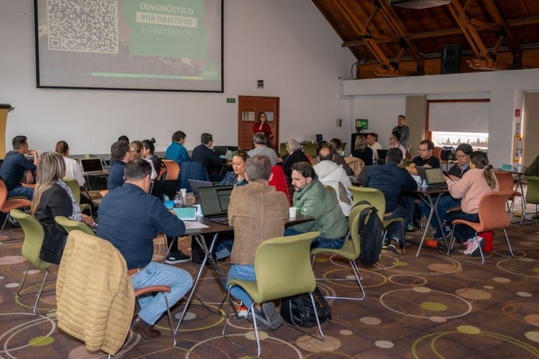 Planeación estratégica de Hábitat: balance de gestión y retos para lo que resta de la administración